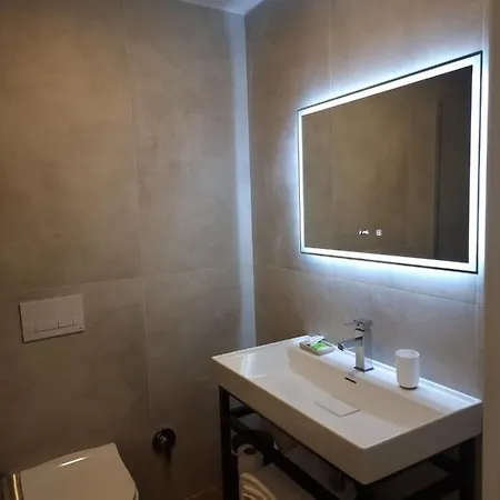 Hotel Amber Albania 4*