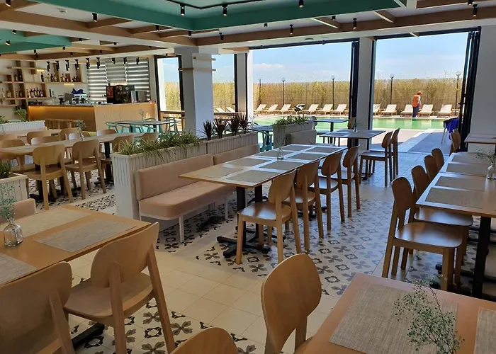 Amber Albania 4* Спилле