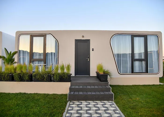 Amber Albania Спилле