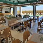 Amber Albania 4* Spille