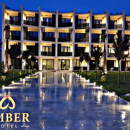 Amber Albania מלון 4*