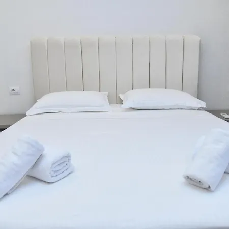 Amber Albania 4* Spille