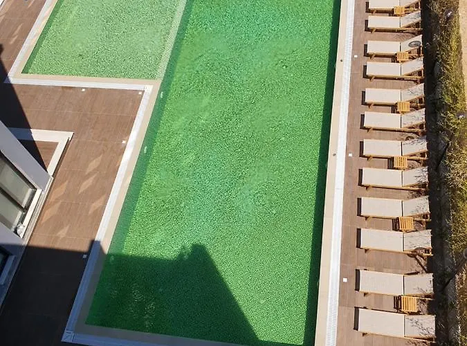 מלון Amber Albania 4*