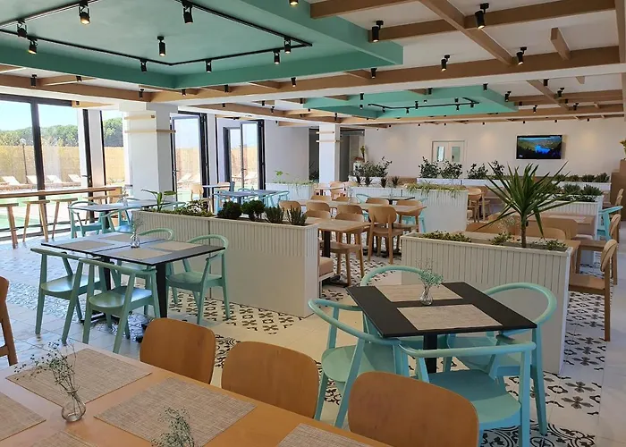 Amber Albania Hotel 4*