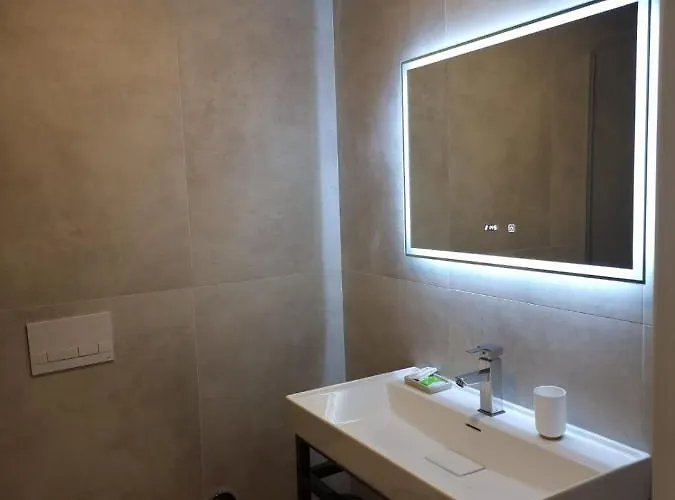 Hotel Amber Albania 4*