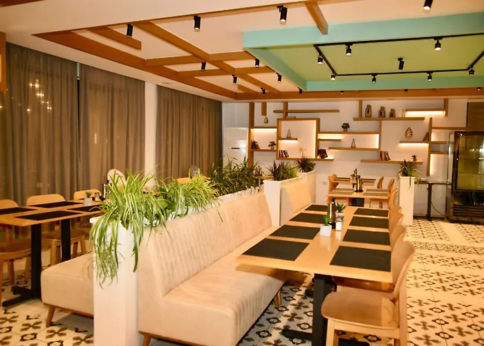 מלון Amber Albania 4*