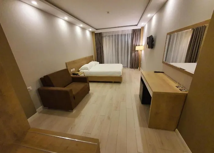 Hotel Amber Albania 4*